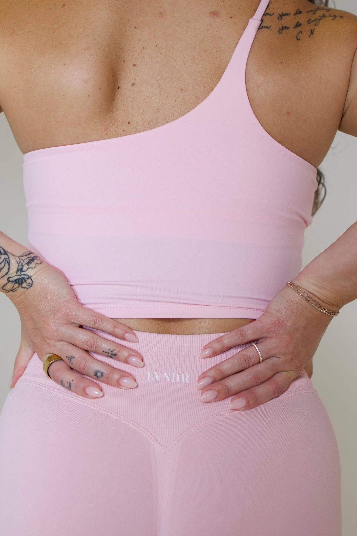 Sol Compression shorts (pre-order)