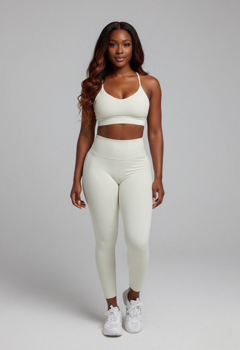 Naomi Bra